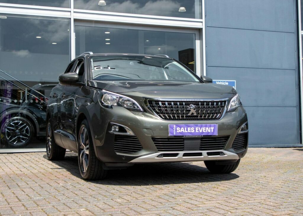 Peugeot 3008 1.2 Puretech Allure Eat Euro 6 S S Grey