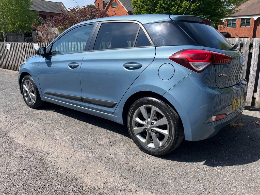 Hyundai I20 1.4 Premium Se Euro 6 Blue #3