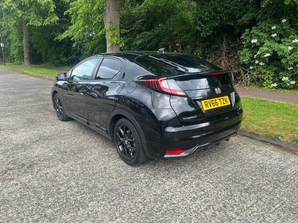 Honda Civic 1.8 I-vtec Se Plus Navi Euro 6 S S RV66TZK Black #2