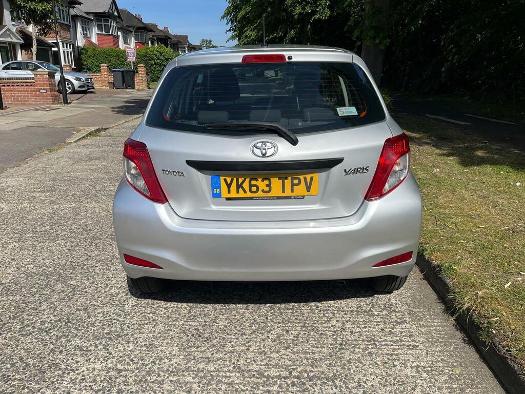 Toyota Yaris 1.0 Vvt-i T2 Euro 5 Silver #5