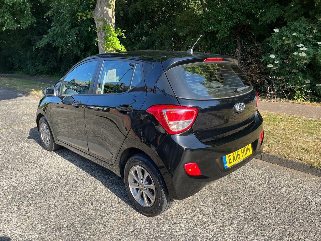 Hyundai I10 1.2 Premium Euro 5 EA16HOH Black #2
