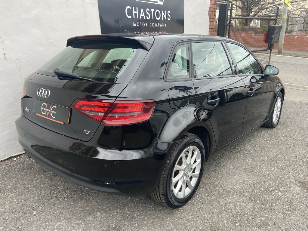 Audi A3 Hatchback 1.6 Tdi Se 2014 Black #2