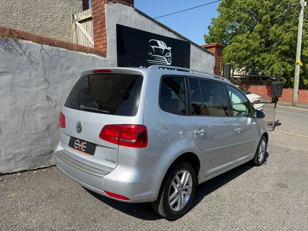 Volkswagen Touran Mpv 2.0 Tdi Bluemotion Tech Se 2014 Silver #5