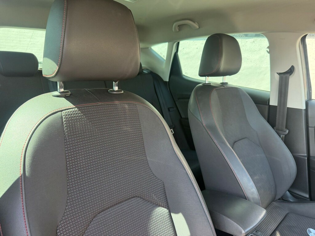 Seat Leon Hatchback 2.0 Tdi Fr Technology 2018 FD18UDL Grey #3