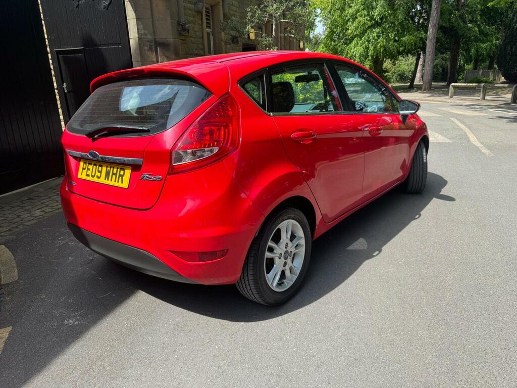 Ford Fiesta 1.4 Zetec PE09WHR Red #2