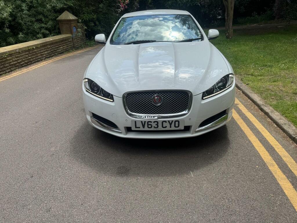 Jaguar XF 2.2D Premium Luxury Euro 5 Ss LV63CYO White #4