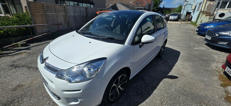 Citroen C3 Puretech Platinum 20 A White