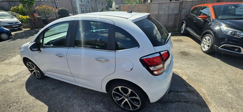 Citroen C3 Puretech Platinum 20 A AA16KEZ White #5