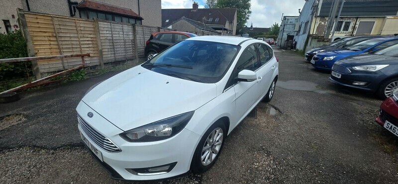 Ford Focus Titanium 20 A Year White