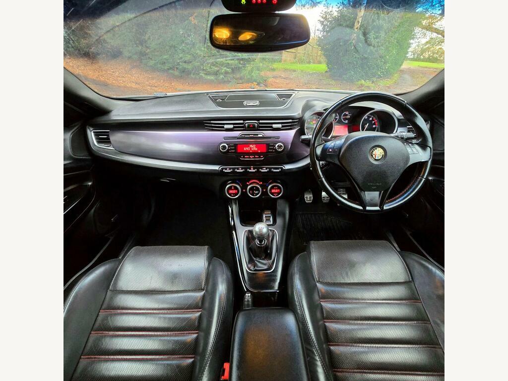 Alfa Romeo Giulietta 1.4 Tb Multiair Sportiva Euro 5 S S White #2