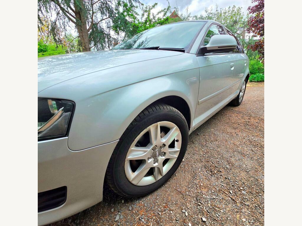 Audi A3 2.0 Tdi Se Sportback S Tronic Euro 4 Silver #5