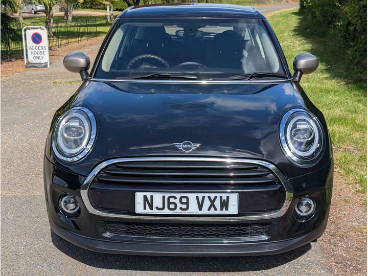 Mini Hatch 1.5 Cooper Classic Euro 6 Ss Black