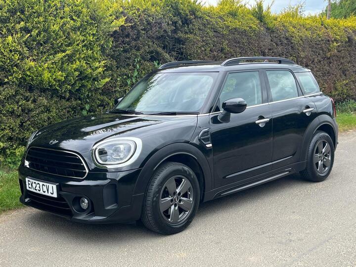 Mini Countryman 1.5 Cooper Classic Steptronic Euro 6 Ss EK23CVJ Black #2