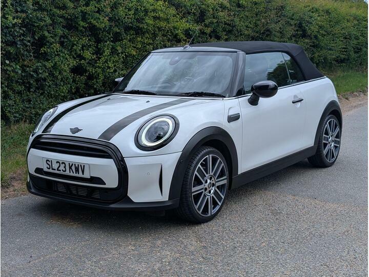 Mini Convertible 1.5 Cooper Exclusive Steptronic Euro 6 Ss SL23KWV White #2