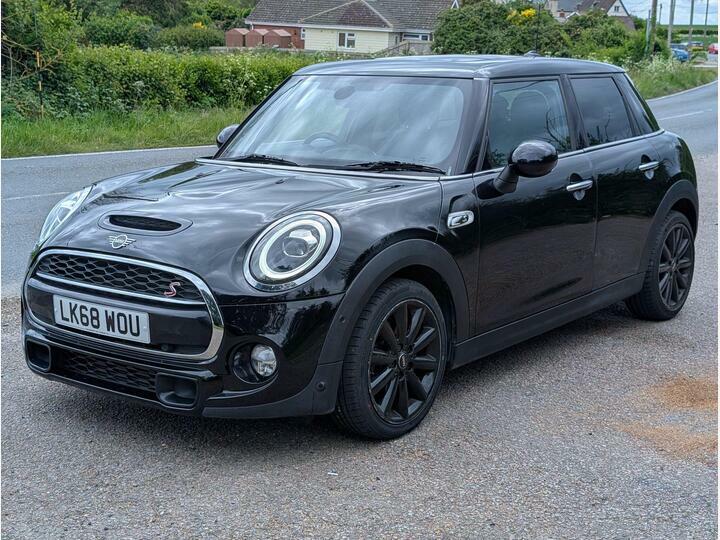 Mini Hatch 2.0 Cooper S Steptronic Euro 6 Ss Black #2