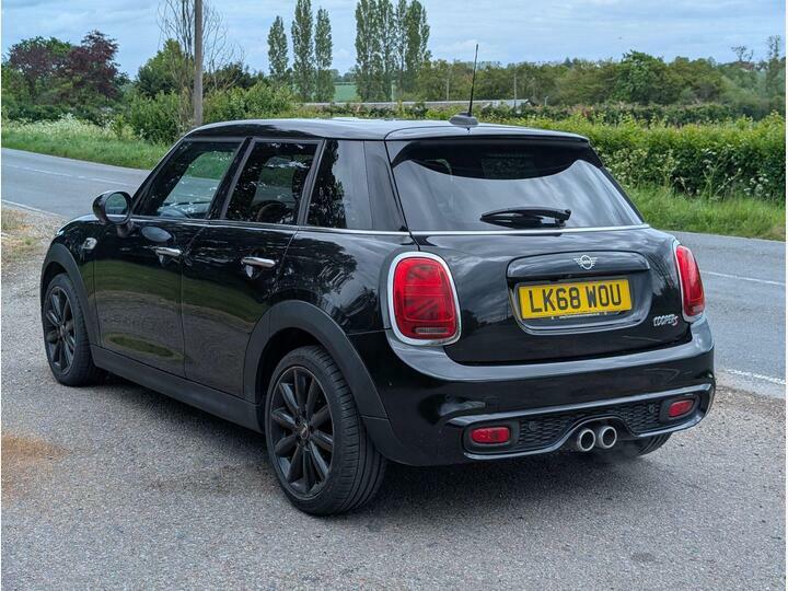 Mini Hatch 2.0 Cooper S Steptronic Euro 6 Ss Black #3