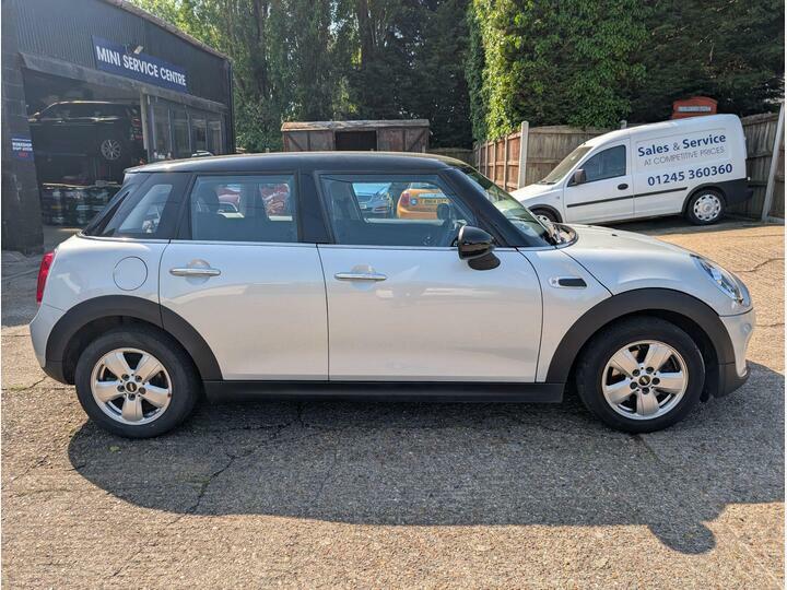 Mini Hatch 1.5 Cooper Classic Euro 6 Ss LA68GHV Silver #6