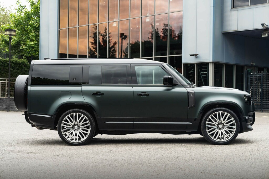 Land Rover Defender 130 3.0 P300 Mhev Hse Suv 4Wd Euro 6 Green #5
