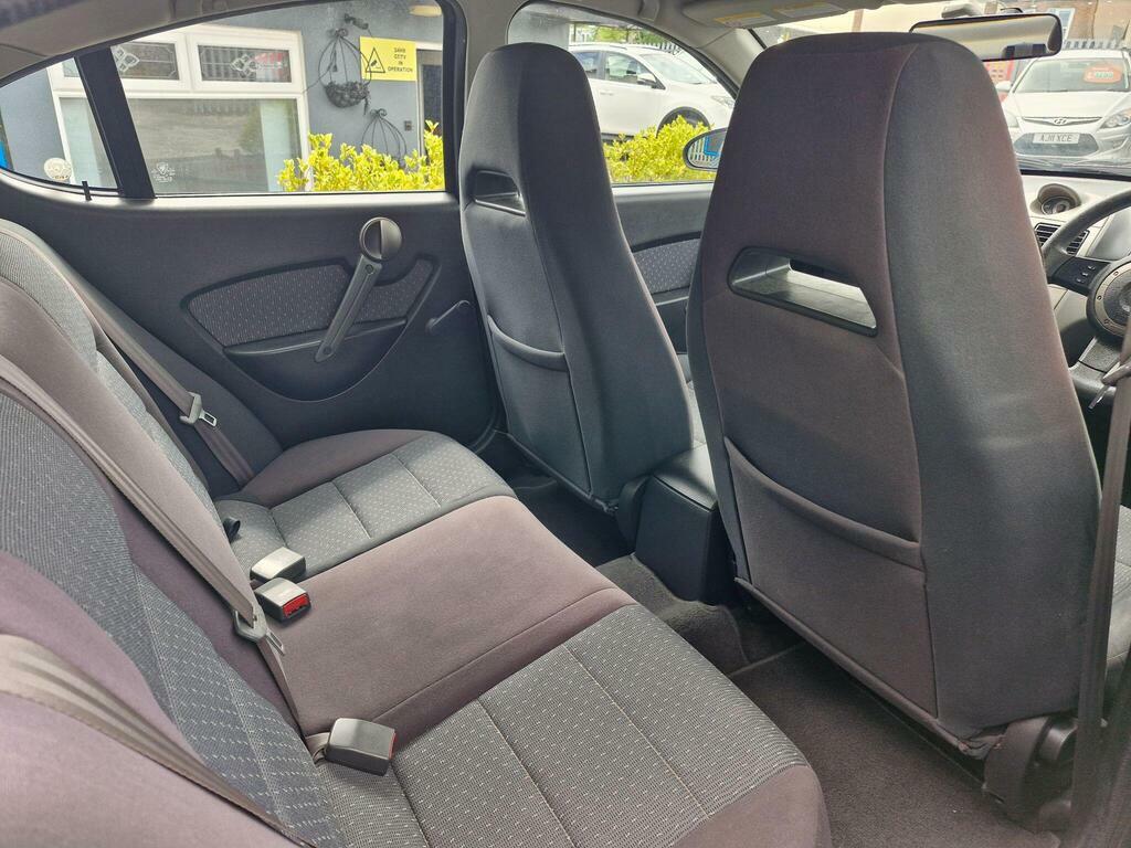 Proton Gen-2 1.6 Black #11