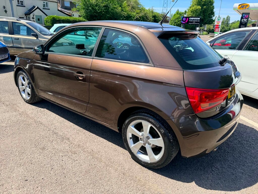 Audi A1 1.6 Tdi Sport Hatchback Euro 5 BK11UOV #4
