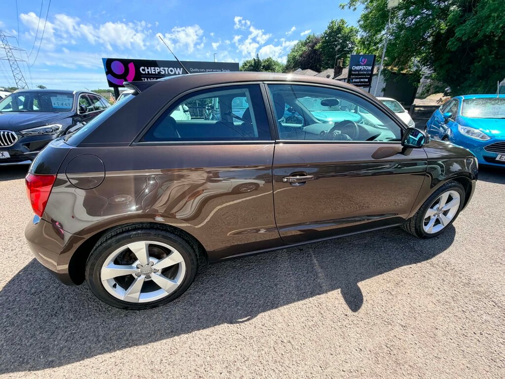 Audi A1 1.6 Tdi Sport Hatchback Euro 5 BK11UOV #2