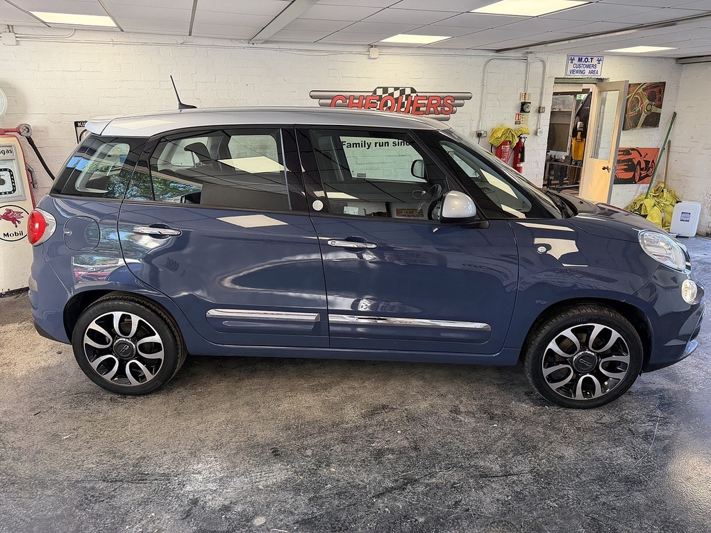 Fiat 500L Mirror Blue #5