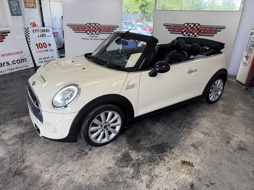 Mini Convertible Cooper S White #6