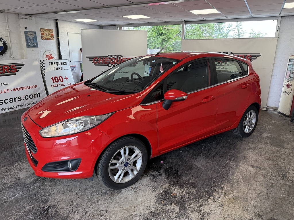 Ford Fiesta Zetec Red #4