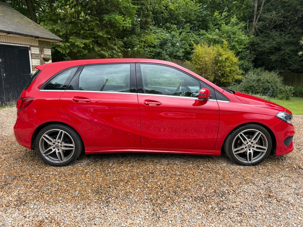 Mercedes-Benz B Class 1.5 B180d Amg Line Mpv 7G-dct Euro 6 S EJ67KXT Red #4
