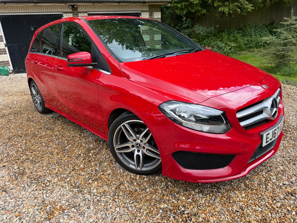 Mercedes-Benz B Class 1.5 B180d Amg Line Mpv 7G-dct Euro 6 S Red