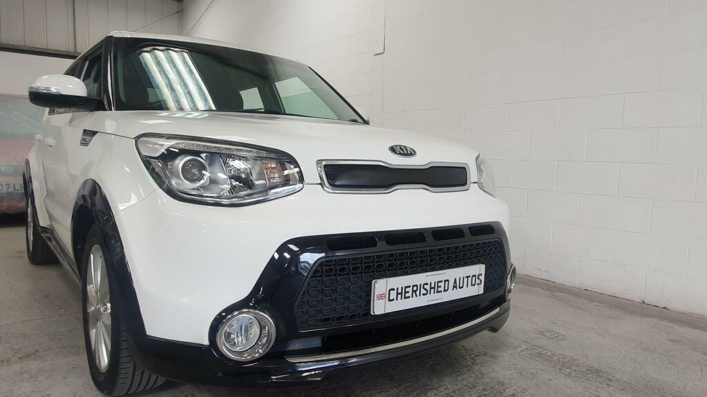 Kia Soul 1.6 Crdi Urban Euro 6 White