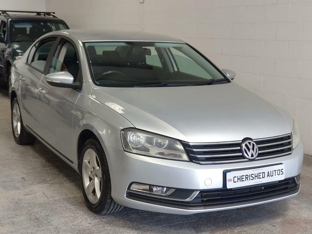 Volkswagen Passat 1.6 Tdi Bluemotion Tech S Euro 5 Ss Silver
