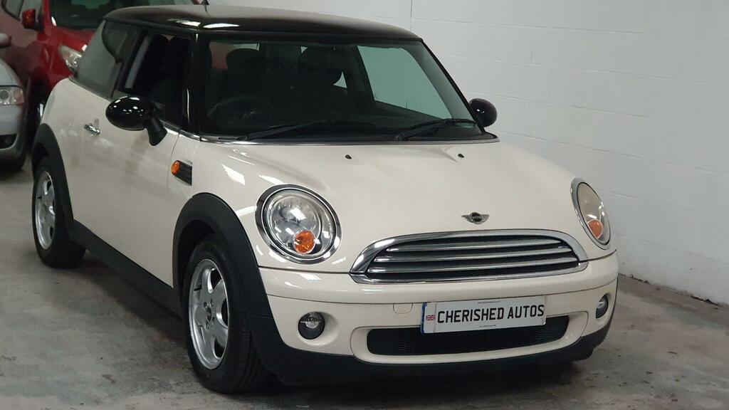 Mini Hatch 1.6 Cooper Euro 4 White