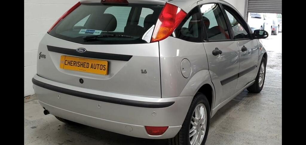 Ford Focus 1.6I 16V LX Silver #6