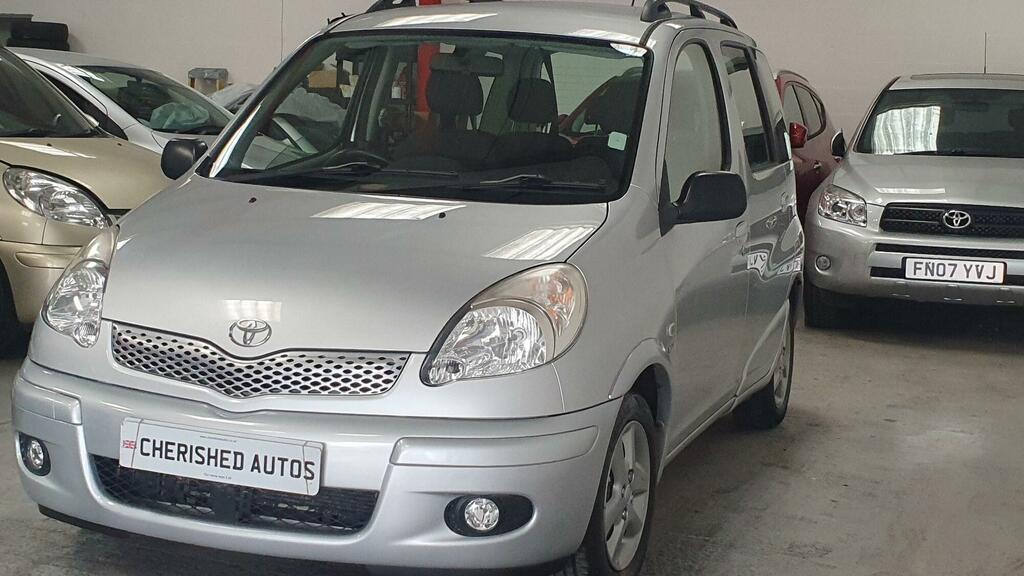 Toyota Verso 1.3 Vvt-i T Spirit Silver #3