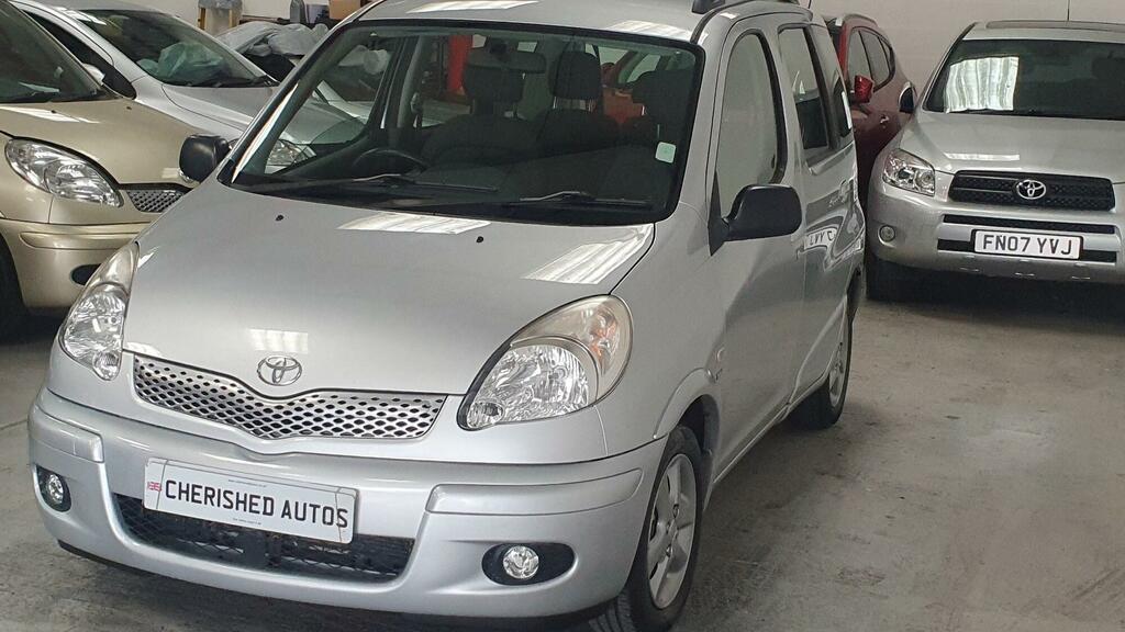 Toyota Verso 1.3 Vvt-i T Spirit Silver #6