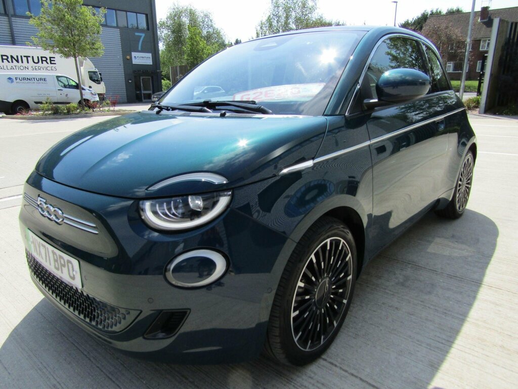 Fiat 500E 42 Kwh La Prima Lhd Green
