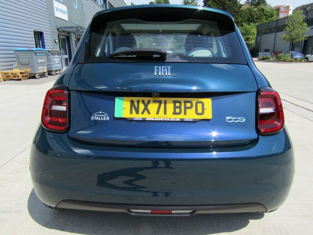 Fiat 500E 42 Kwh La Prima Lhd NX71BPO Green #5