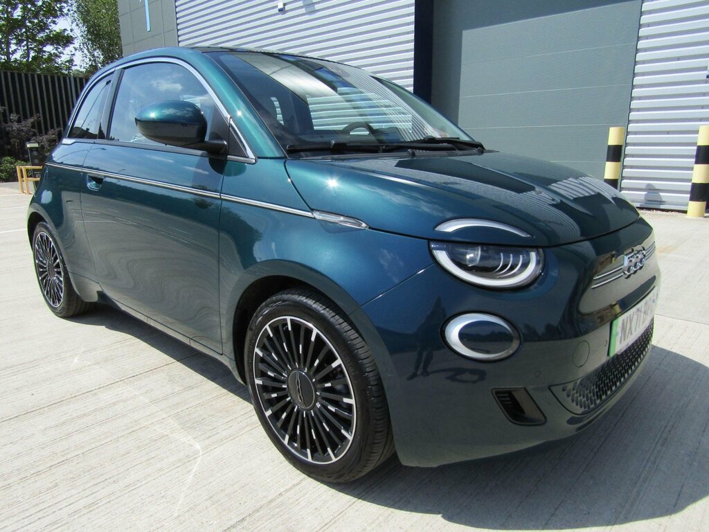 Fiat 500E 42 Kwh La Prima Lhd NX71BPO Green #3