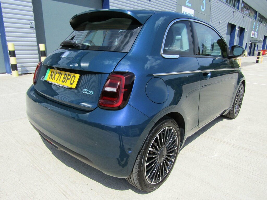 Fiat 500E 42 Kwh La Prima Lhd NX71BPO Green #6