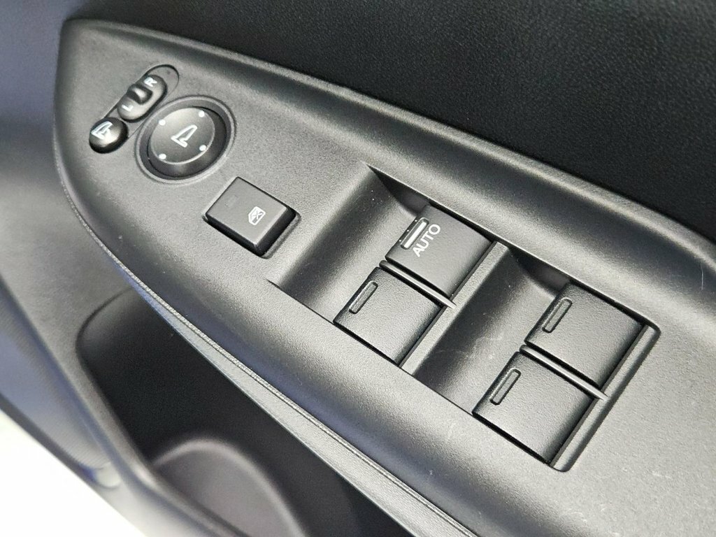 Honda Fit 1.4 5dr Silver #37