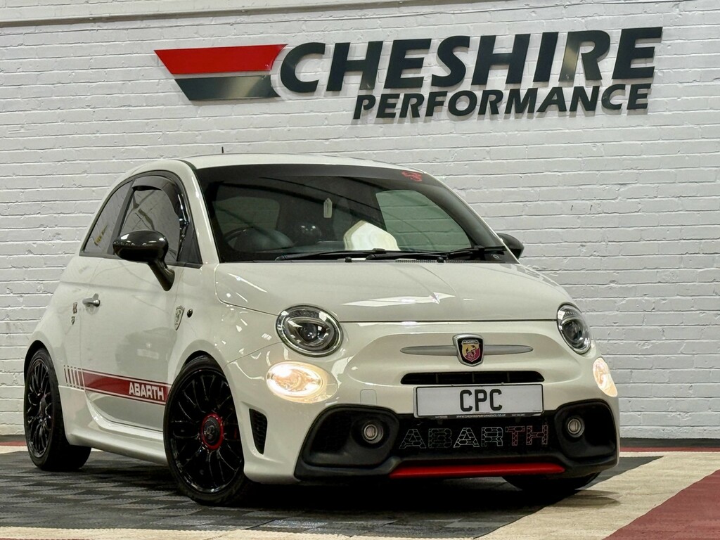 Abarth 595 Hatchback 1.4 Abarth 595 1.4 Tjet 145Hp - Red White