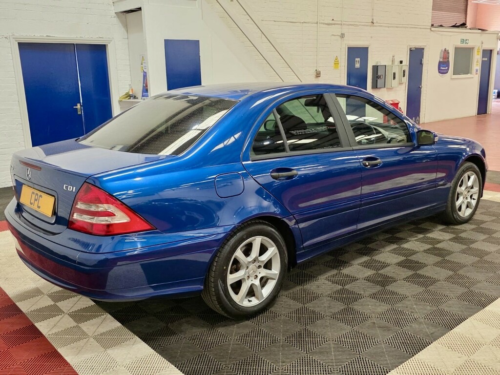 Mercedes-Benz C Class Saloon 2.1 C220 Cdi Classic Se 200555 Blue #4