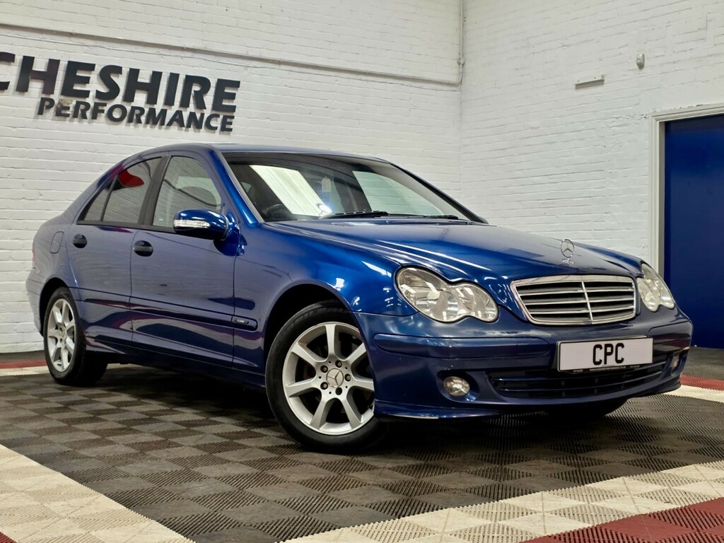 Mercedes-Benz C Class Saloon 2.1 C220 Cdi Classic Se 200555 Blue