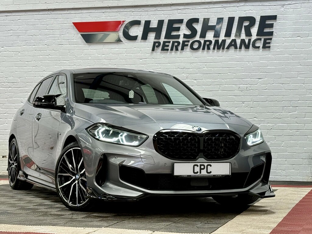 BMW 1 Series Hatchback 2.0 M135i Xdrive - 19Sadaptive Leds Grey