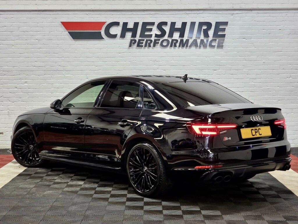 Audi S4 Saloon 3.0 Tfsi V6 - Red Supersport Leatherst GU18SNV Black #4