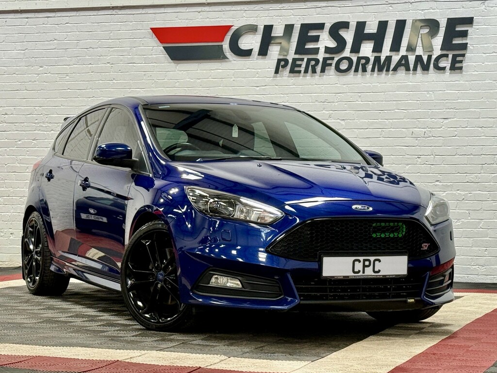 Ford Focus Hatchback 2.0 T Ecoboost St-3 - Style Pack19s Blue
