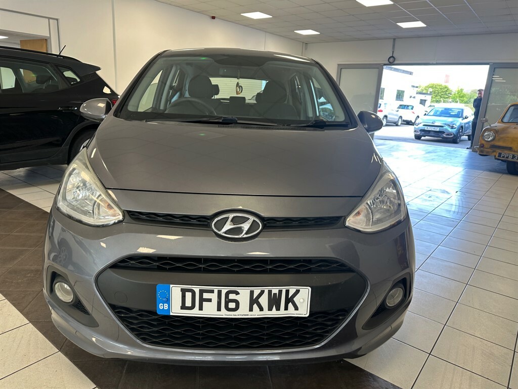 Hyundai I10 1.0 L Se Blue Drive DF16KWK #3