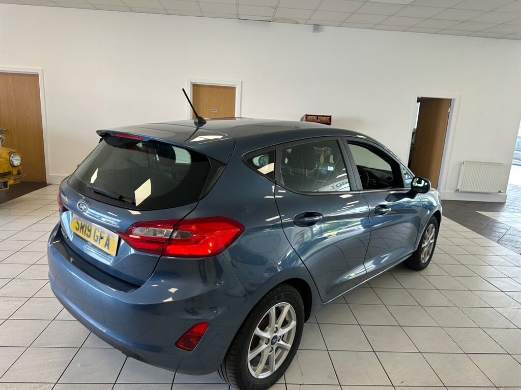 Ford Fiesta 1.1 L Zetec SR19GFA  #5