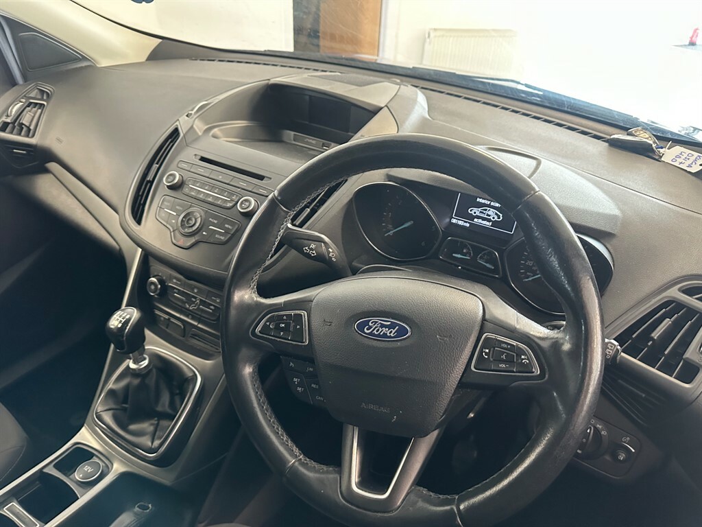 Ford Kuga 1.5 L Zetec Tdci DS17WBD #3